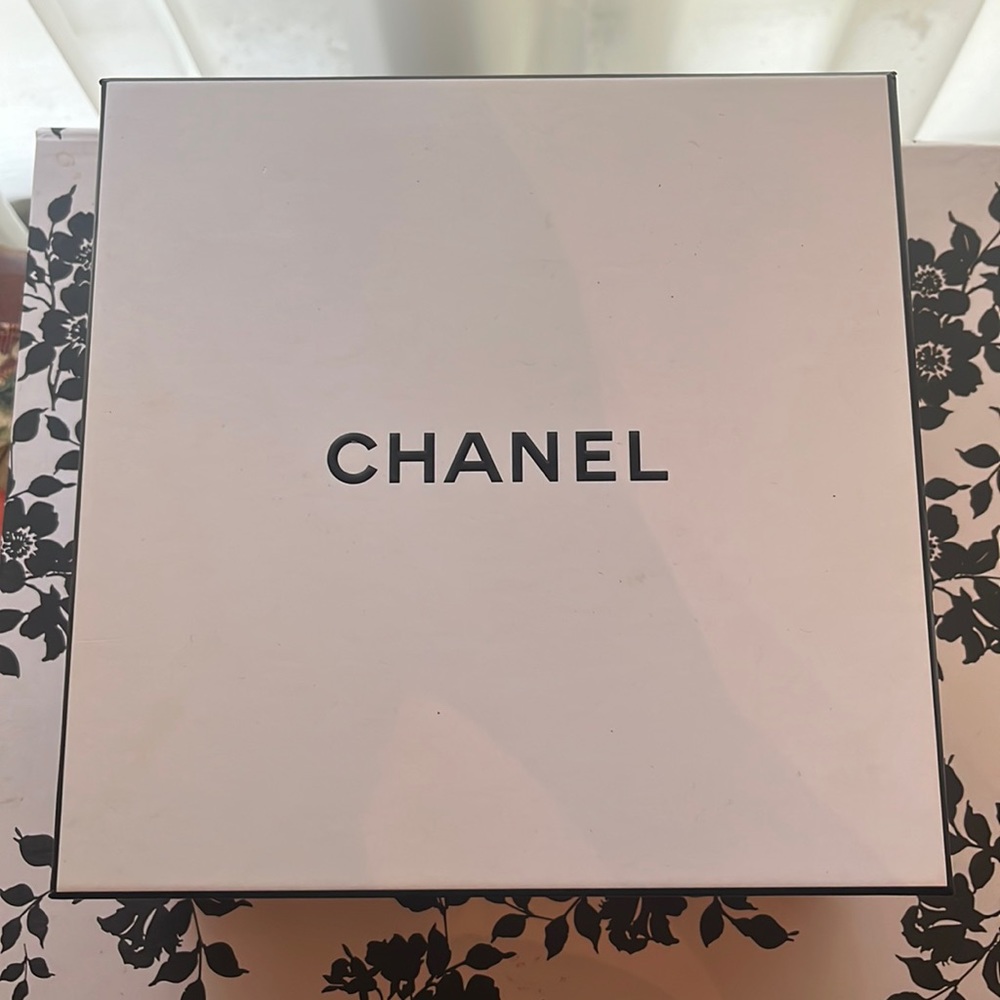 AUTHENTIC Chanel gift box,  perfect for decorating